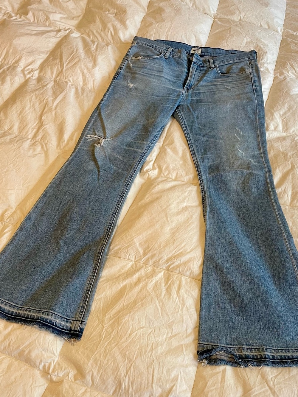 Citizens Of Humanity “Drew flip flop” Flare mid-rise Jeans
